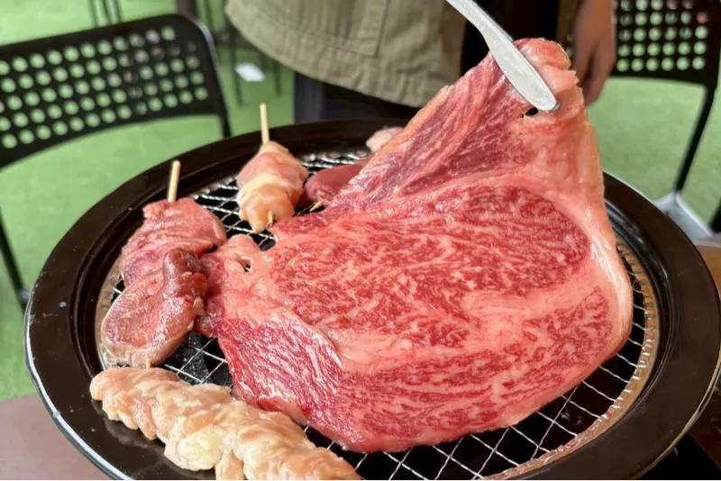 屋台だけじゃない！本格BBQもお楽しみいただけます。