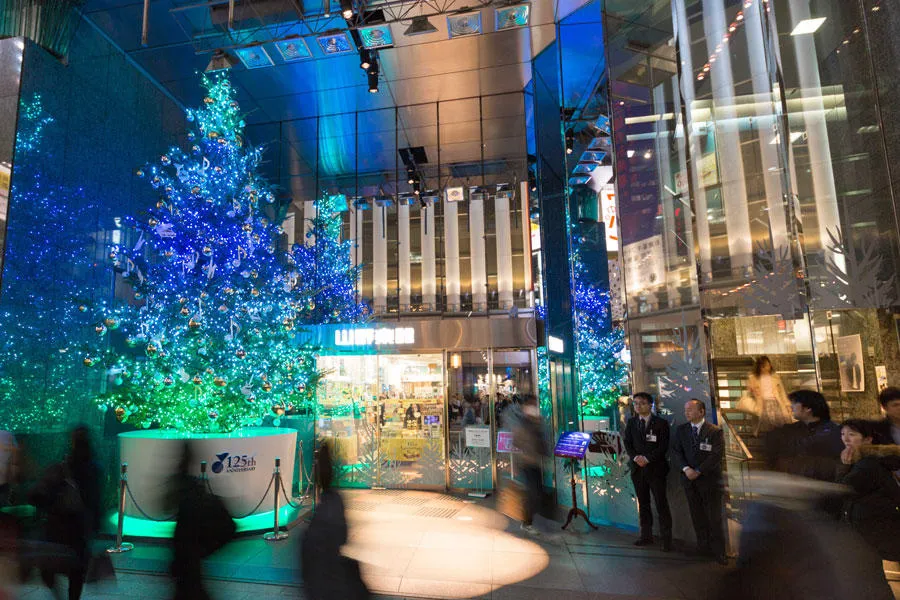 銀座山野楽器 本店 クリスマスツリー