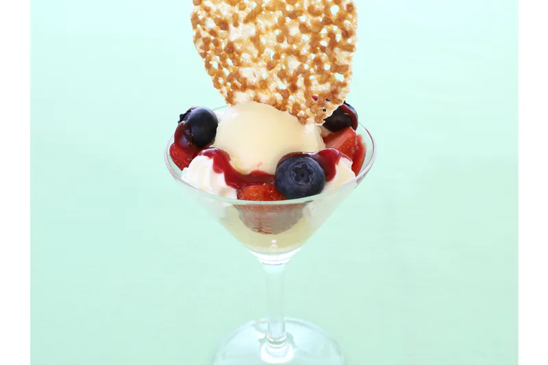 いちごミニパフェ