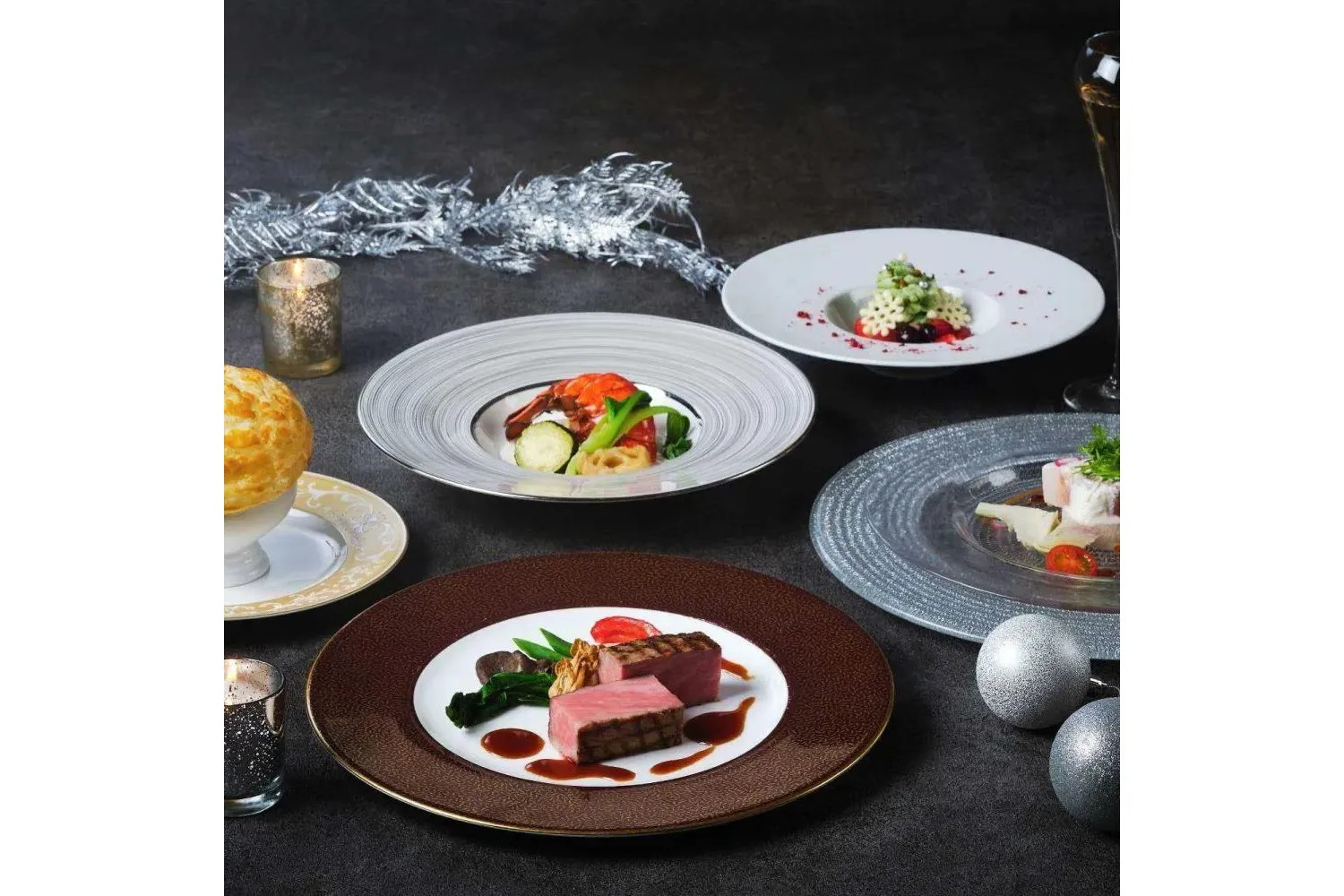 【Xmas2025】オマール海老と厳選黒毛和牛のWメイン含む全5品【ホテル インターコンチネンタル 東京ベイ】_1