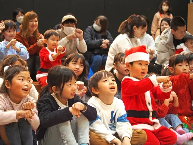 関西テレビアナウンサーによる　かみしばいのじかん　～メリークリスマス～