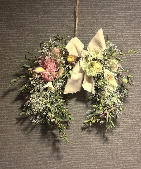 幸せを呼ぶ！ 馬蹄形リースワークショップ