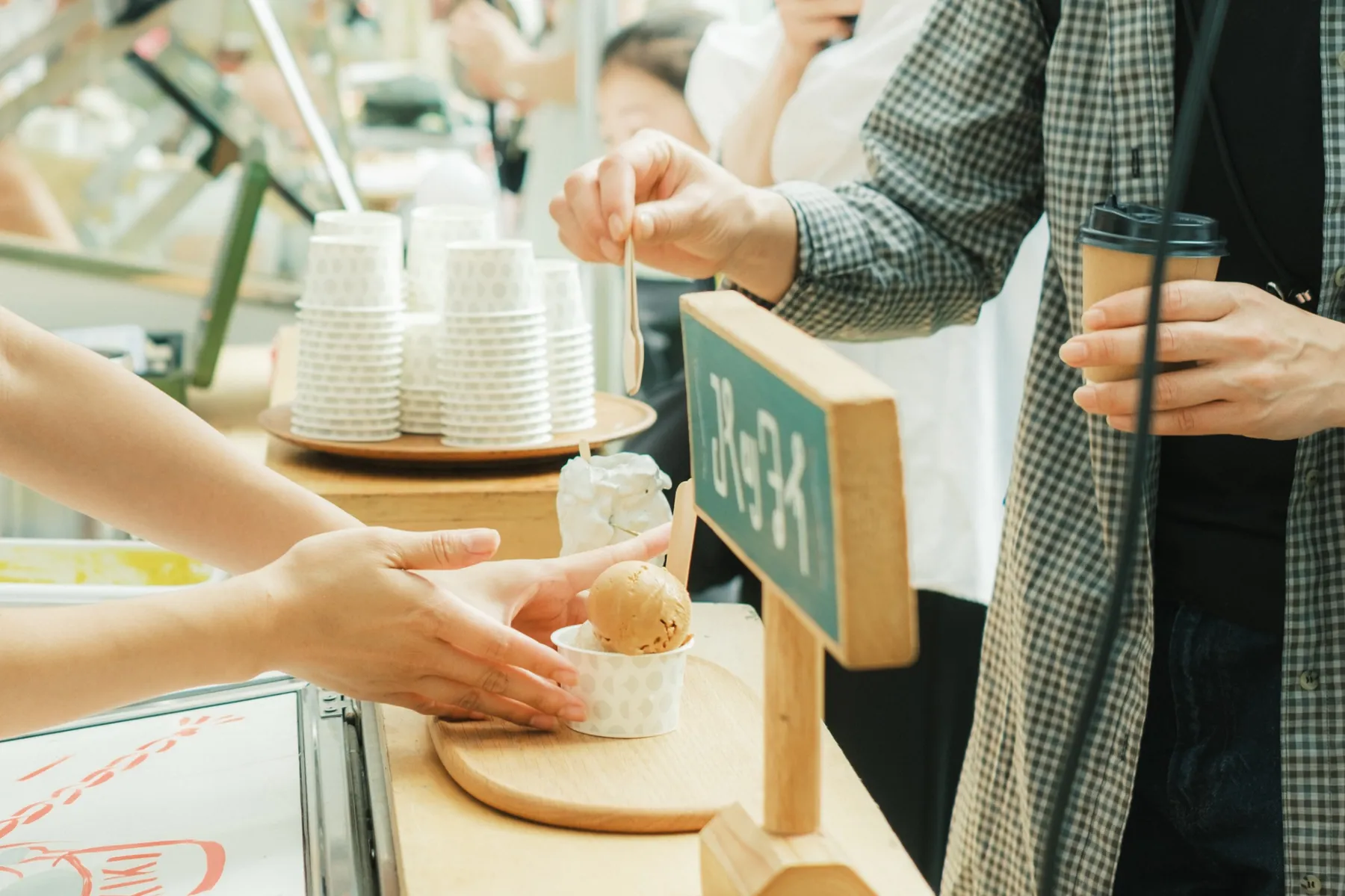 AOBA CRAFT ICE CREAM MARKET_2