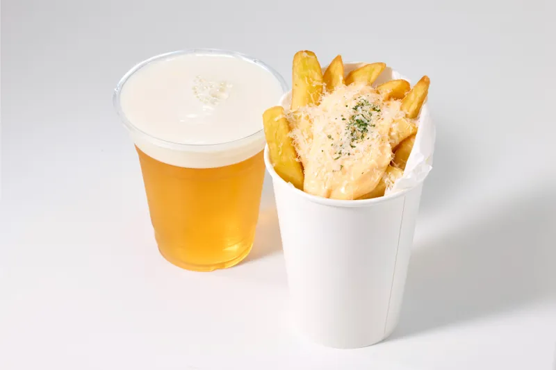 【GENUINE BURGER】ビール（晴れ風）/ワンハンドポテトめんたいマヨ