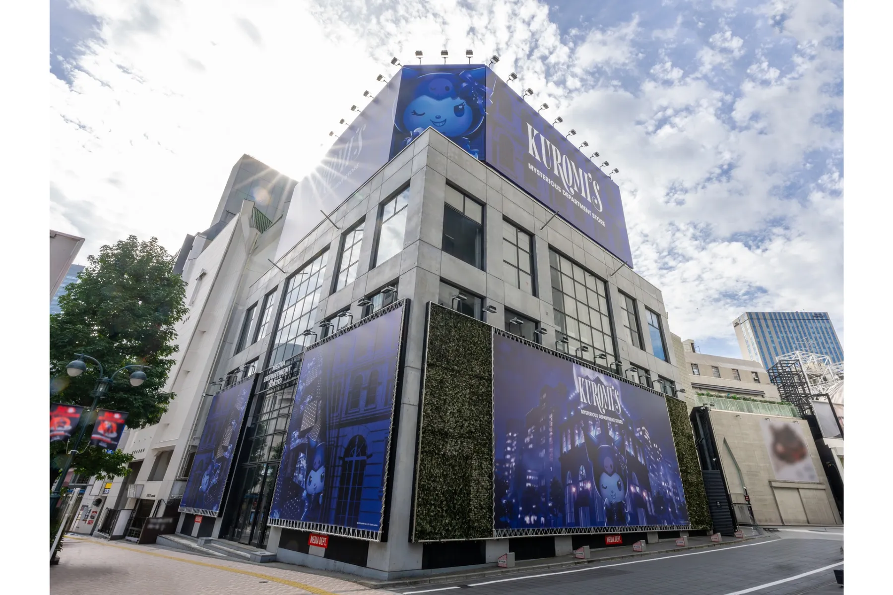 KUROMI'S MYSTERIOUS DEPARTMENT STORE_12