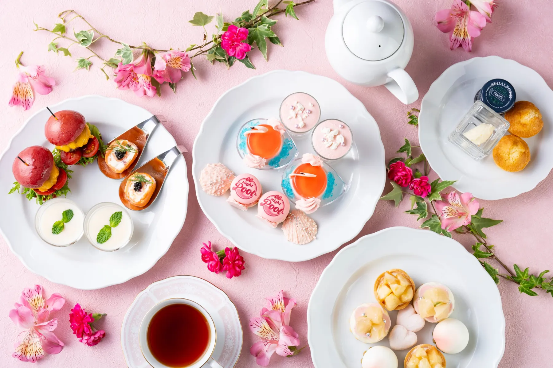 Peach Afternoon Tea ‐Collaboration with CanCam Night Pool‐_1