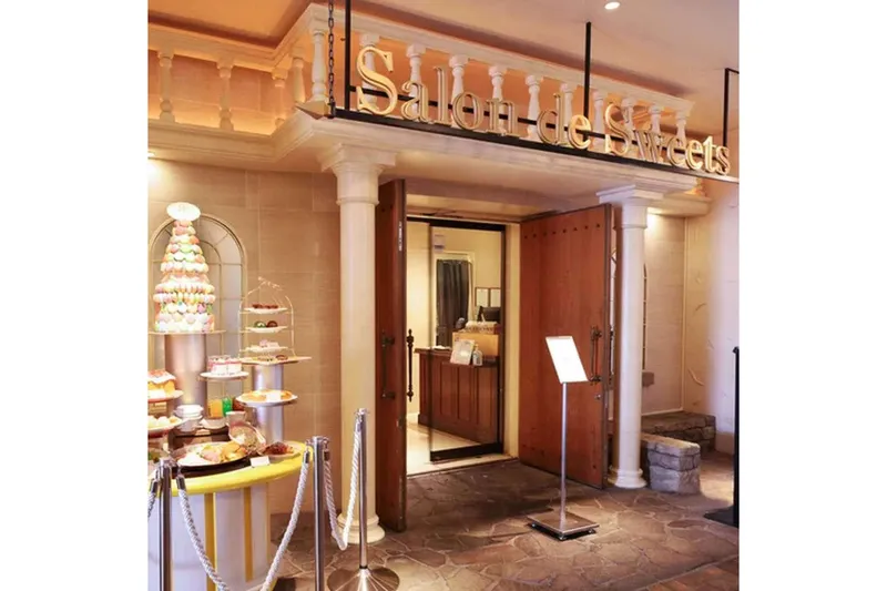 【ディナー★さくら＆いちごフェア】スイーツやローストビーフ等【サロンドスイーツ 舞浜】_3