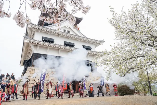 城山公園桜まつり