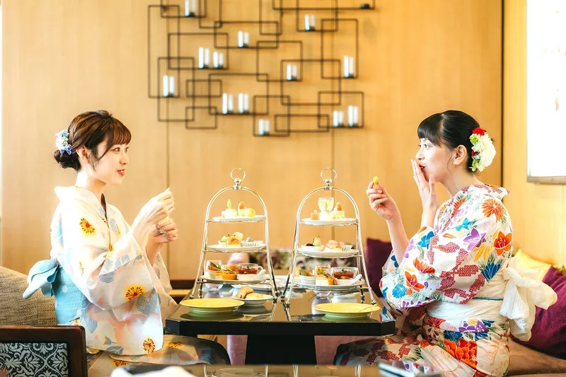 「浴衣でアフタヌーンティー」イメージ