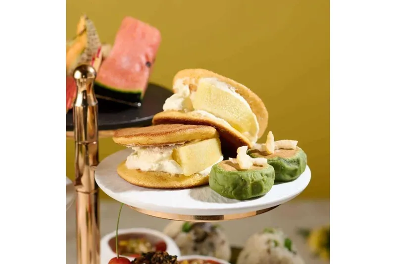 【さくらんぼやメロンを堪能】和のフルーツアフタヌーンティー【DEK DINING】_3