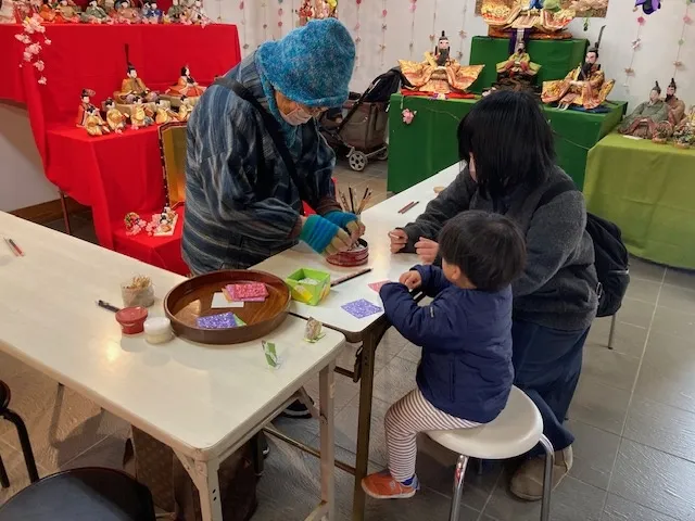 柏屋のひなまつり特別ワークショップ「折り紙でおひなさま」