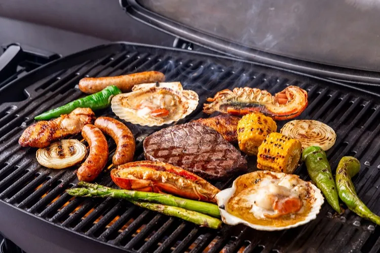 ARK HILLS SOUTH TOWER ROOFTOP LOUNGE ～六本木BBQビアガーデン～