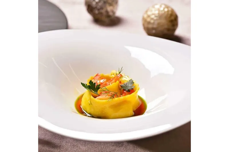 【Xmas2025】オマール海老や和牛フィレ肉が楽しめるNatale 全6皿【ザ・プリンス さくらタワー東京】_3