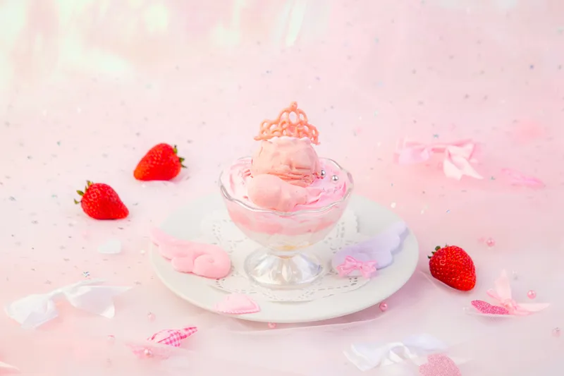 ストロベリープリンセスパフェ