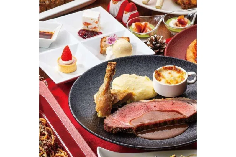 Xmas2025★ブッフェ&amp;メインディッシュ付きクリスマスランチ【ザ ロイヤルパークホテル アイコニック 東京汐留】_2