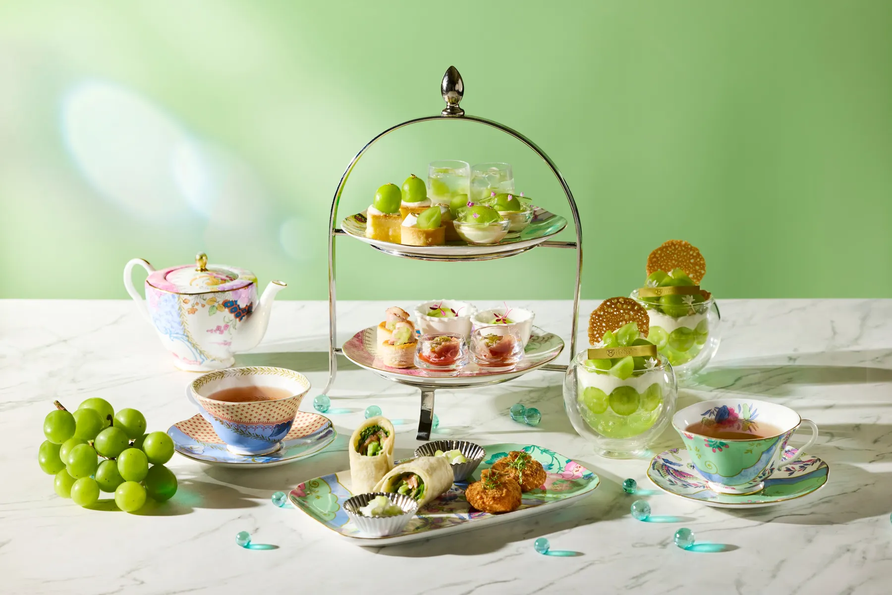 AFTERNOON TEA with “SIROCCO”「シャインマスカット」【ザ ロイヤルパークホテル アイコニック 東京汐留】