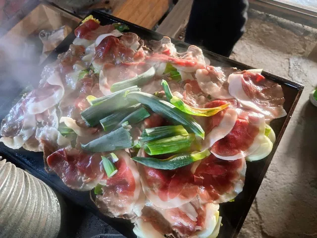 泉州特産キャベツ収穫と地元産猪の鉄板焼き・竹細工と椎茸の菌打ち体験_1