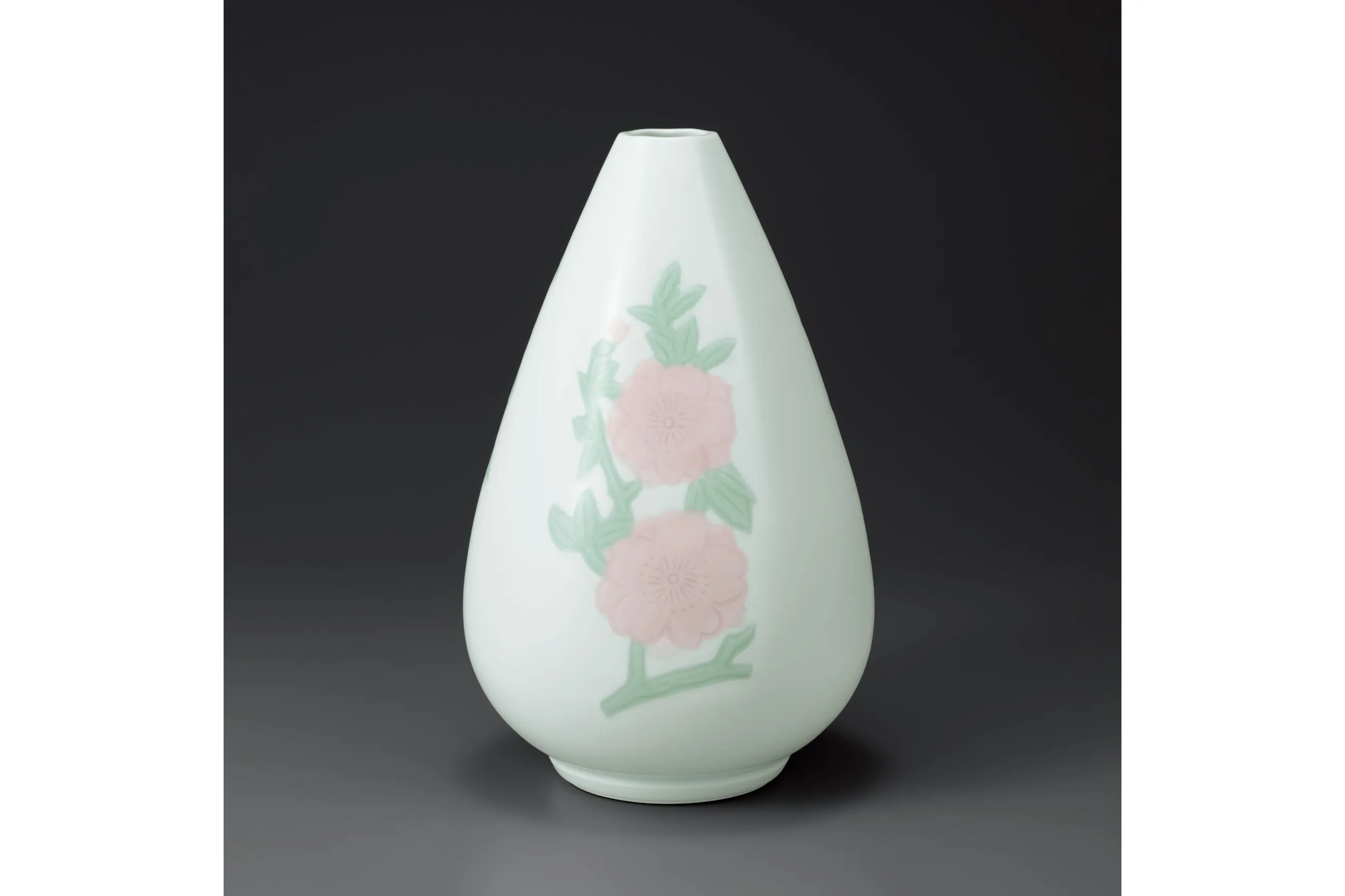 の*り様 井上萬二　百合　花　花瓶　壺　緑　茶器 井上萬二白磁展 ―花咲くうつわたち―