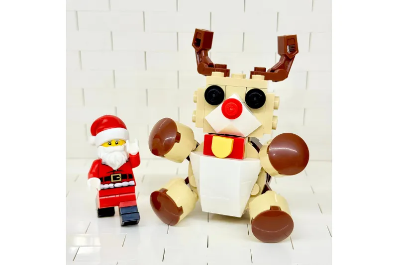 トナカイとサンタのミニフィギュア