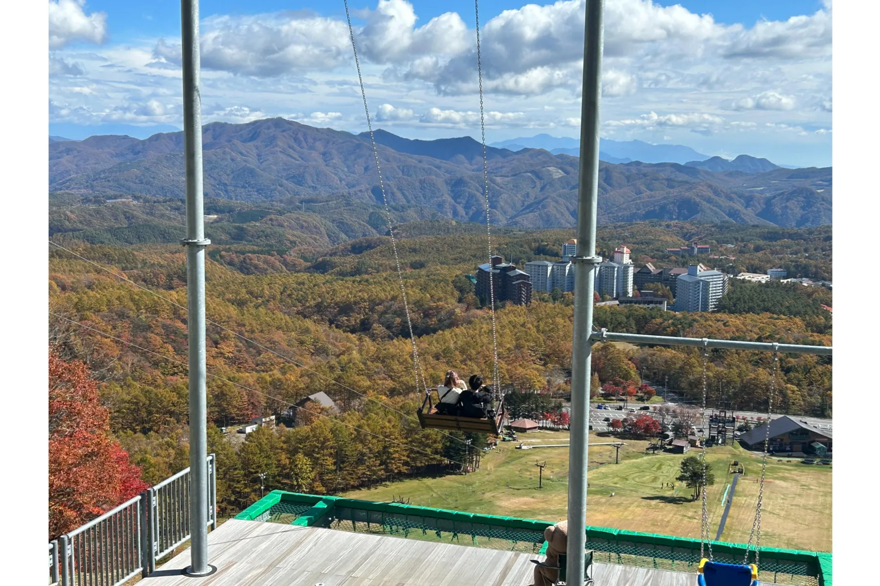 草津温泉スキー場天狗山周辺の紅葉情報_1