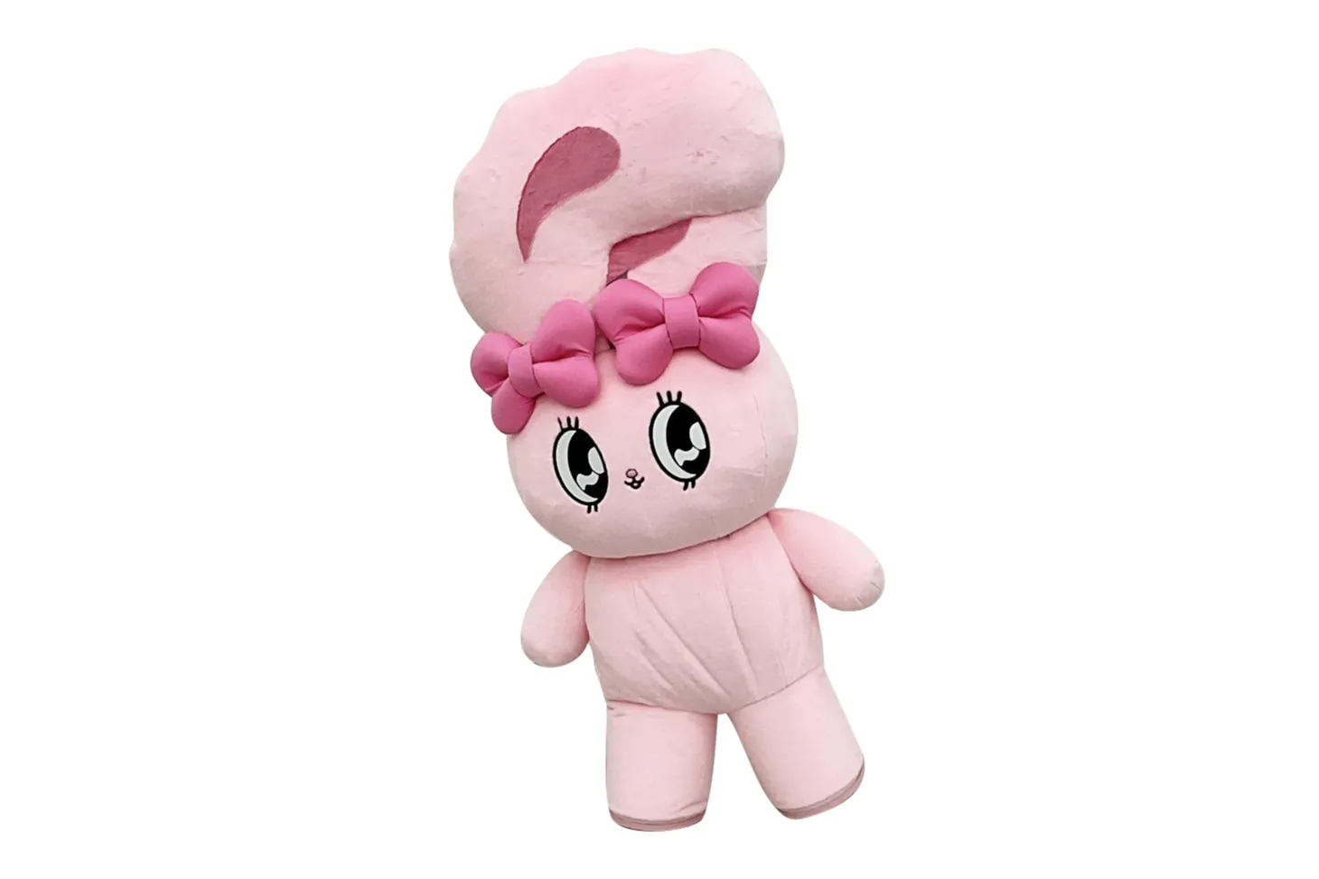 ESTHER BUNNY in CUBIC PLAZA