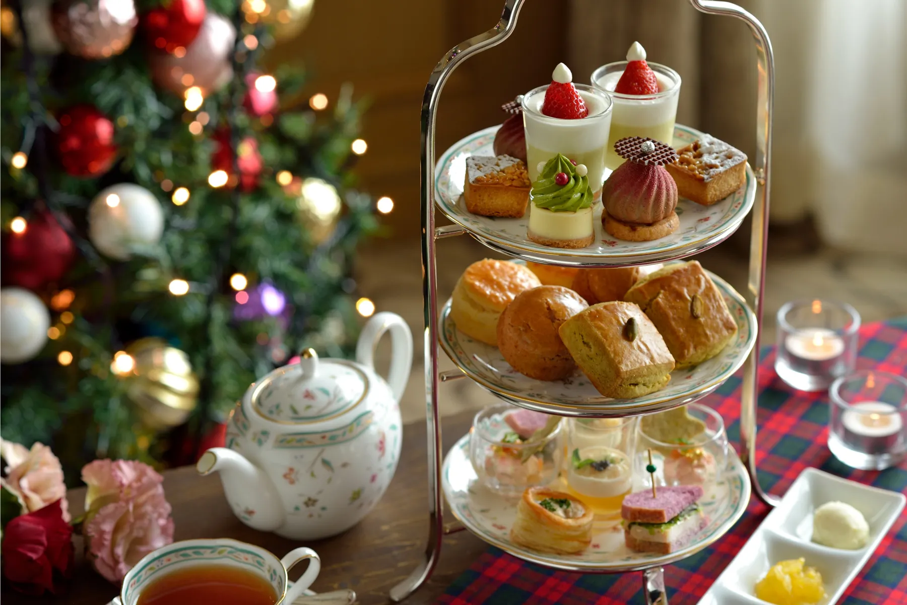 クリスマスアフタヌーンティー【ホテル椿山荘東京】_1