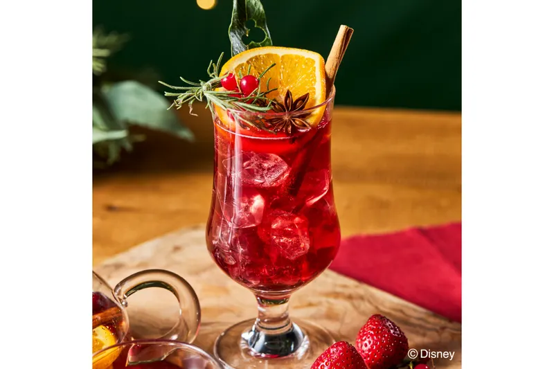 Christmas is coming!スパイス香る葡萄ミックスジュース〈Mickey〉