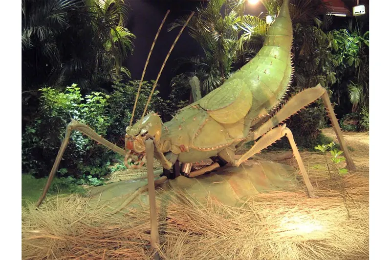 超巨大昆虫ロボット