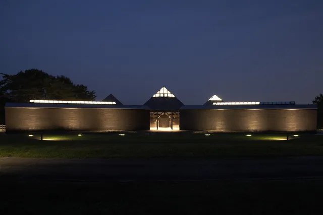 美術館建築ライトアップ_1