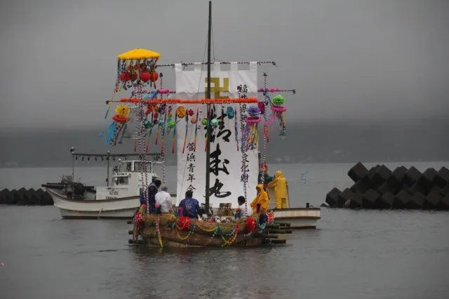 精霊船送り（菅浜）_1