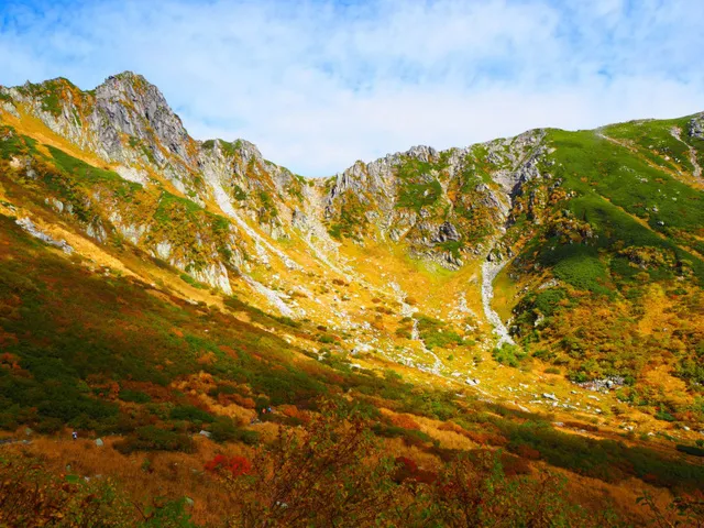 地元愛媛県の人気登山ガイド智さんと行く　秋のハジメテアルプス 木曽駒ヶ岳_1