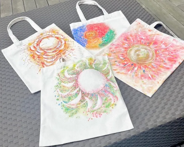 港区立麻布図書館×ヨックモックミュージアム連携講座「太陽のエコバッグをつくろう」_1