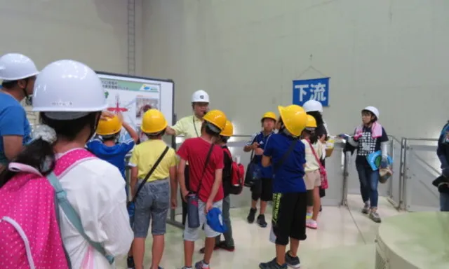 企業局施設見学会_1