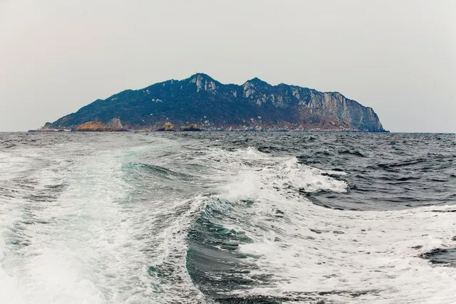 「神宿る島」宗像・沖ノ島と関連遺産群　パネル展_1