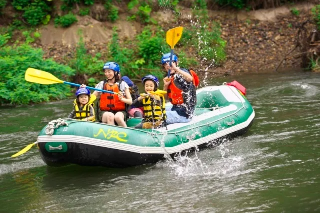 ルスツリゾート　ちびっこ川下り_1