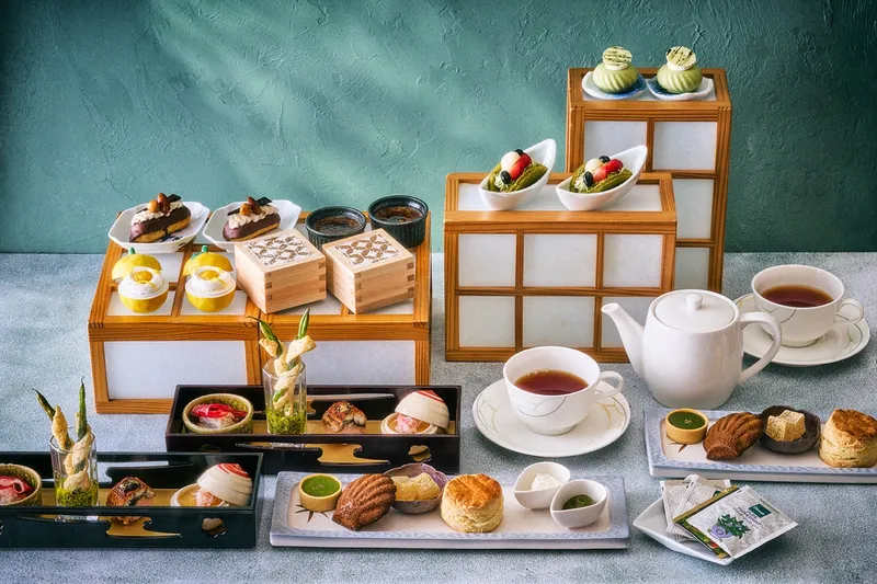 和モダン アフタヌーンティー【ホテルオークラ東京ベイ】