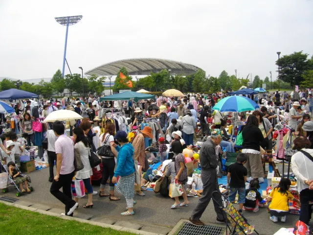 柏の葉公園　フリーマーケット（10月）_1