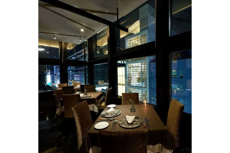 【クリスマス2024★Natale】和牛と鮮魚のWメインなど全7皿【IL PINOLO 銀座】_3