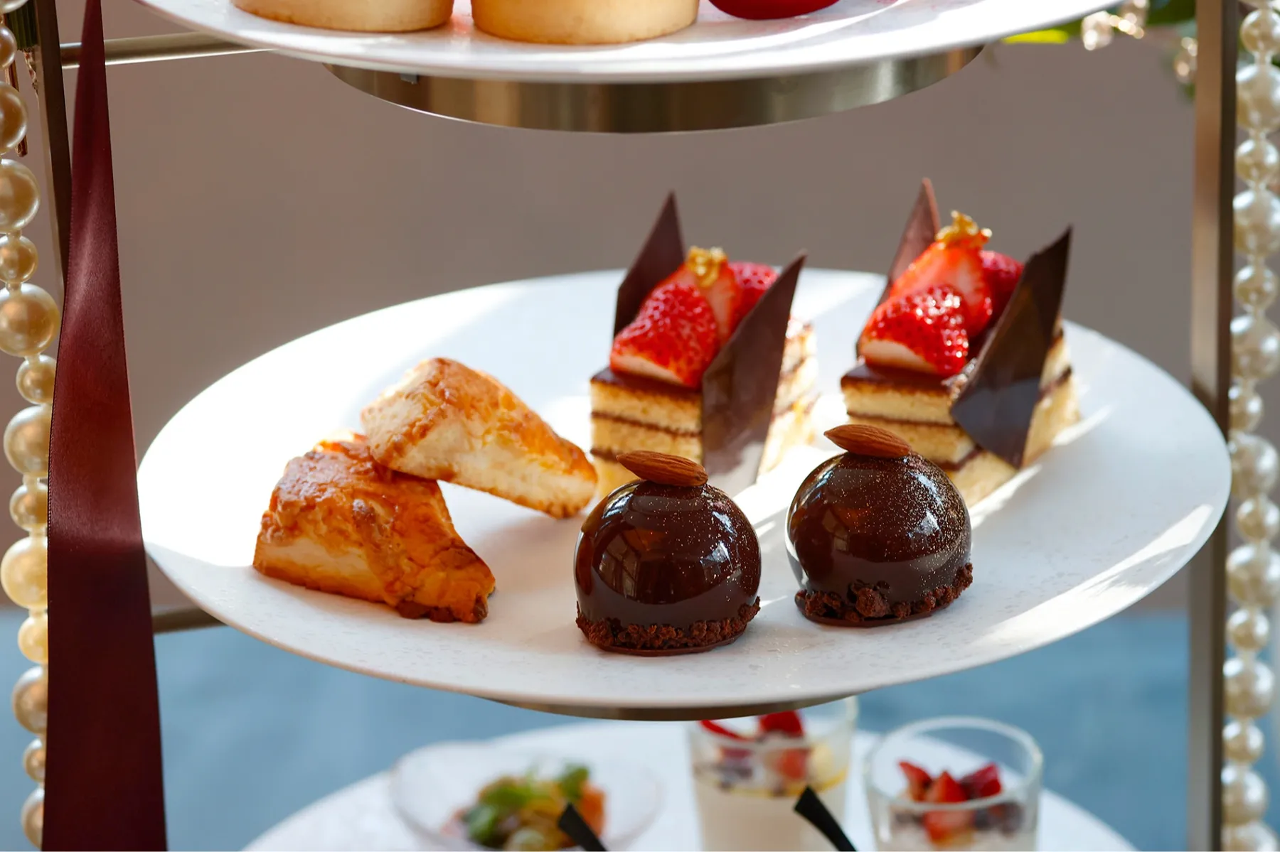 グロッシーショコラ&ストロベリー アフタヌーンティー【ザ ストリングス 表参道】_3