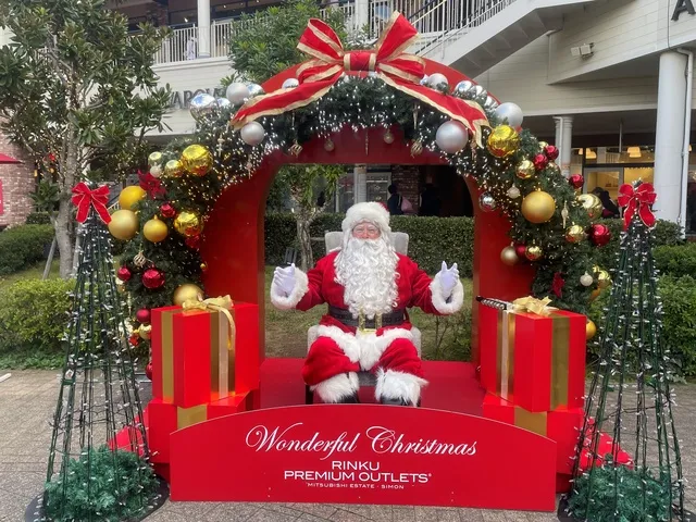 りんくうプレミアム・アウトレット サンタクロース写真撮影会＆グリーティング