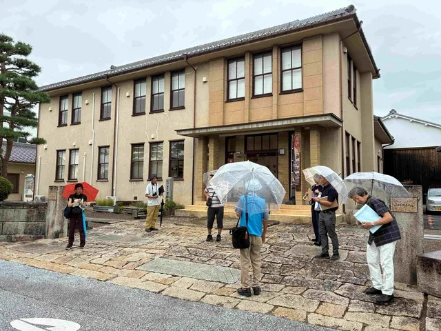 歴史と自然にあふれた近江八幡の町中をガイドが案内_1