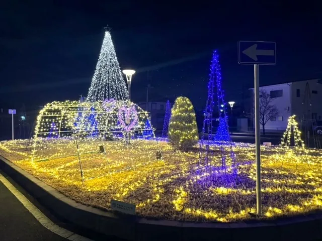 秩父鉄道武川駅ロータリー　イルミネーション_1