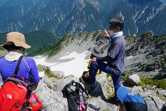 立山カルデラ砂防博物館学芸員と行く「立山の氷河眺望」_1