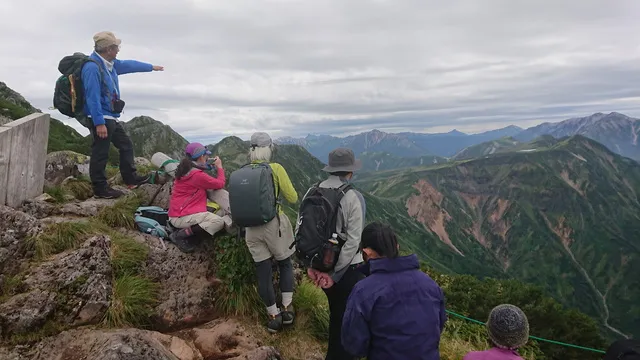立山カルデラ砂防博物館学芸員と行く「室堂山とカルデラ展望」_1