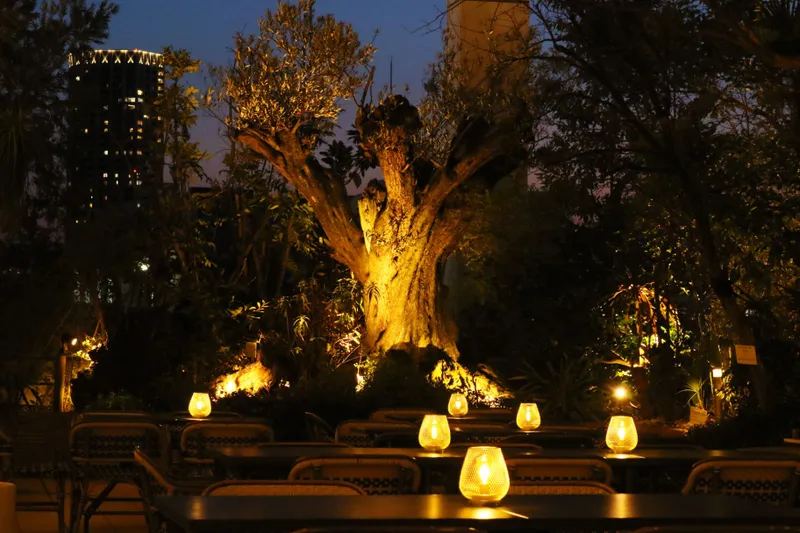 GARDEN WHITE ～BEER GARDEN～／アトレ恵比寿