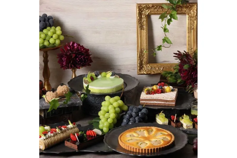 ブドウ食べ比べ付デザートブッフェも★秋のプリフィックスランチ【グランドニッコー東京 台場】