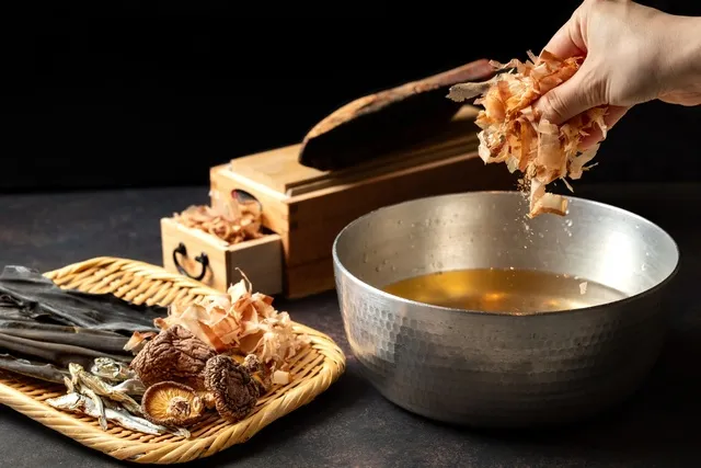 夏の自由研究に「だし」を学ぼう　にんべん「かつお節教室」_1