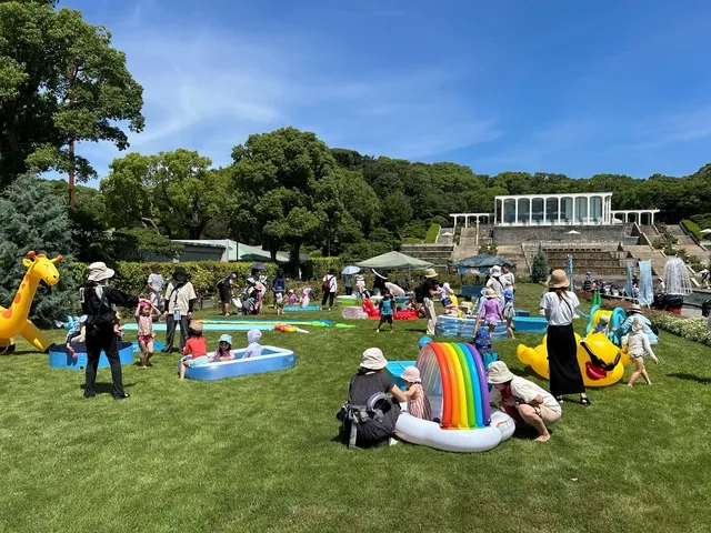 ちゃぷちゃぷプールで遊ぼう！_1