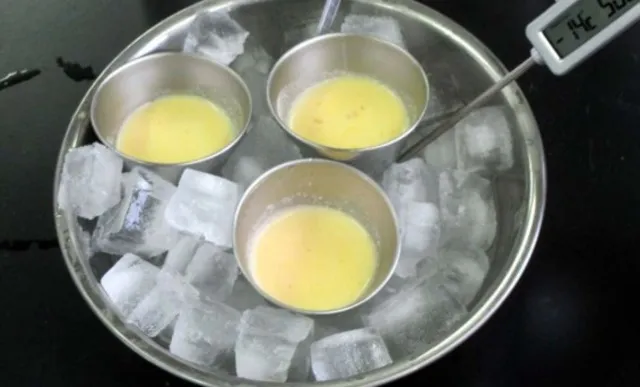 科学教室「お菓子を科学しよう」_1