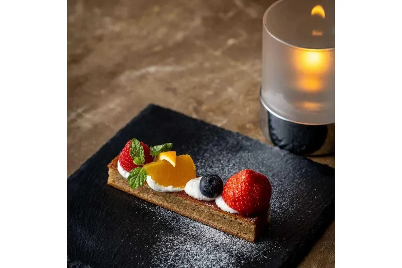 【クリスマス2024】真鯛のポワレ、和牛ビステッカなど全7皿【FANCL BROWN RICE MEALS】_3